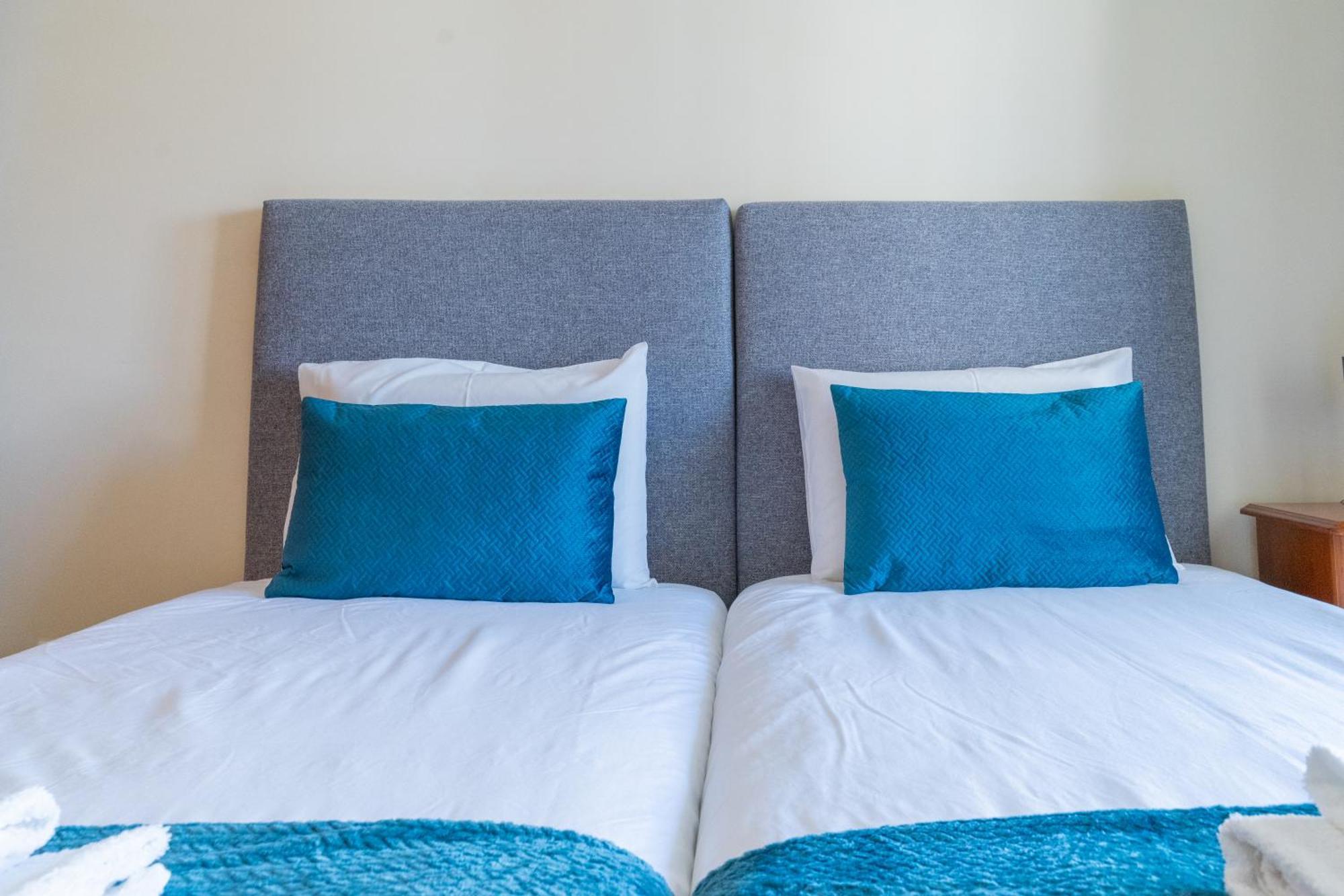 Apartamento Vista Azul ฟุงชาล ภายนอก รูปภาพ